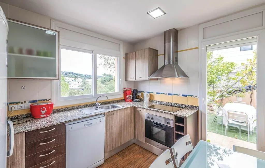 Villa Caravan 6 People 7 Kms Lloret De Mar Vidreres