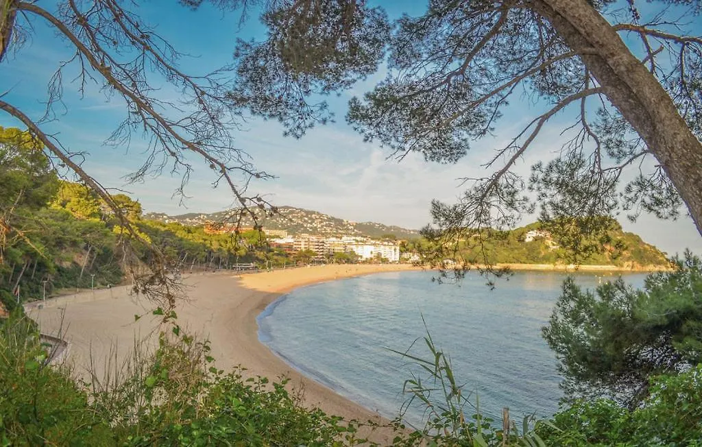 Villa Caravan 6 People 7 Kms Lloret De Mar Vidreres